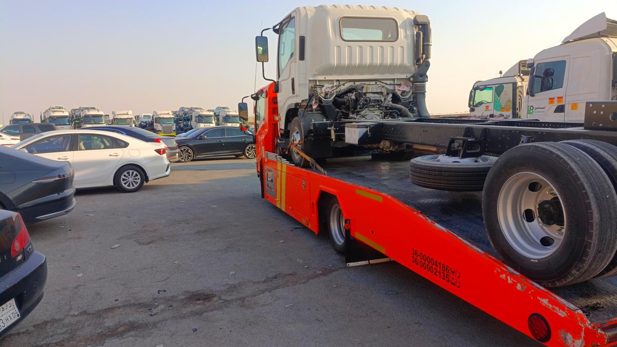 سطحة داخل وخارج الرياض اتصل نصل 